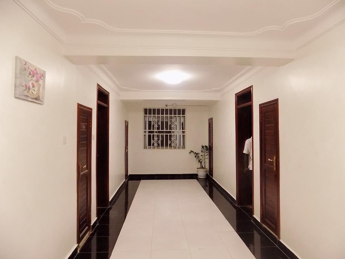 Sunrise Hotel Kampala Exterior photo