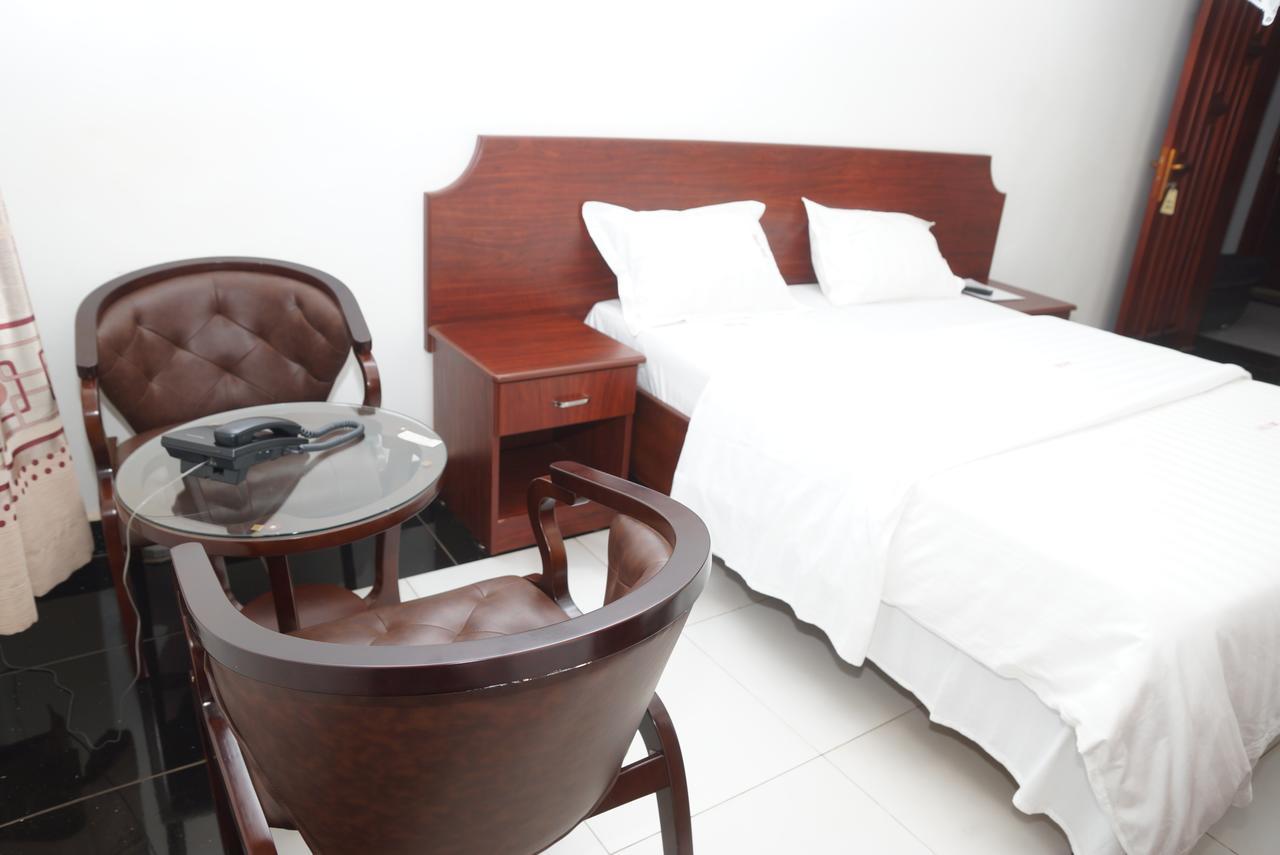 Sunrise Hotel Kampala Exterior photo
